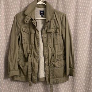 Lightweight military jacket